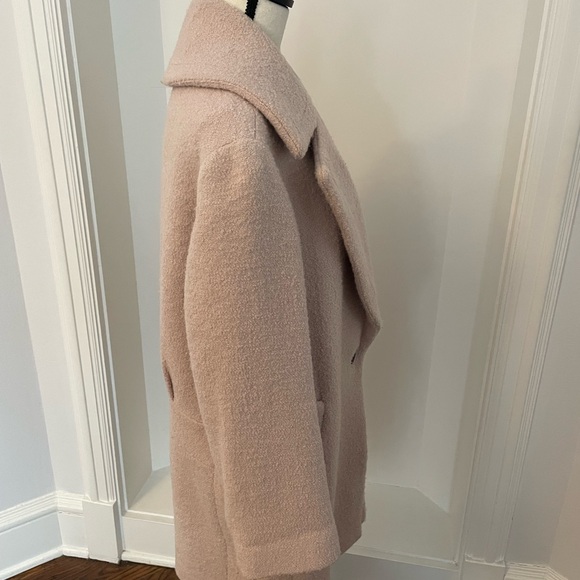 Club Monaco Light Pink Teddy Jacket - Picture 4 of 8